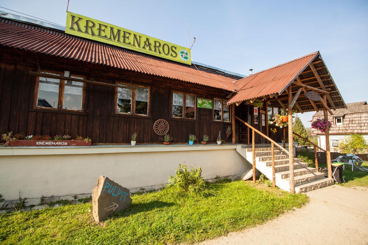 Kremenaros Хостел *